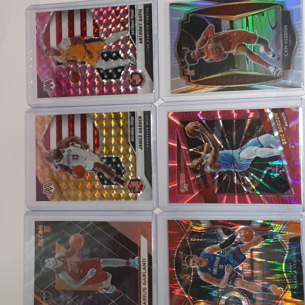 Assorted players bundle